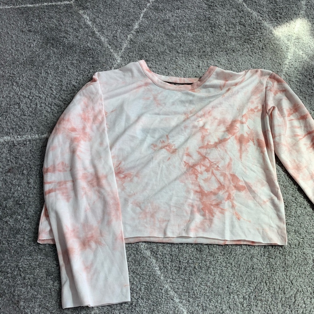 tie dye cropped crewneck